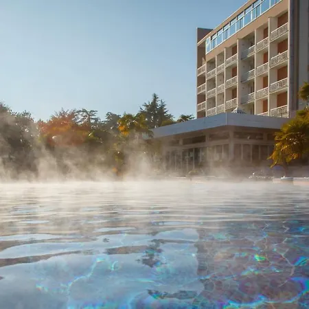 Grand Terme & 5* מונטגרוטו טרמה