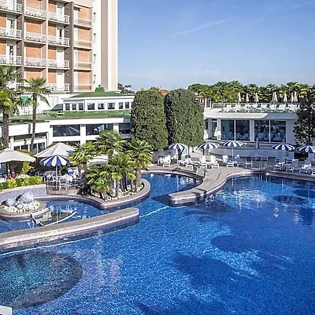Отель Grand Terme &